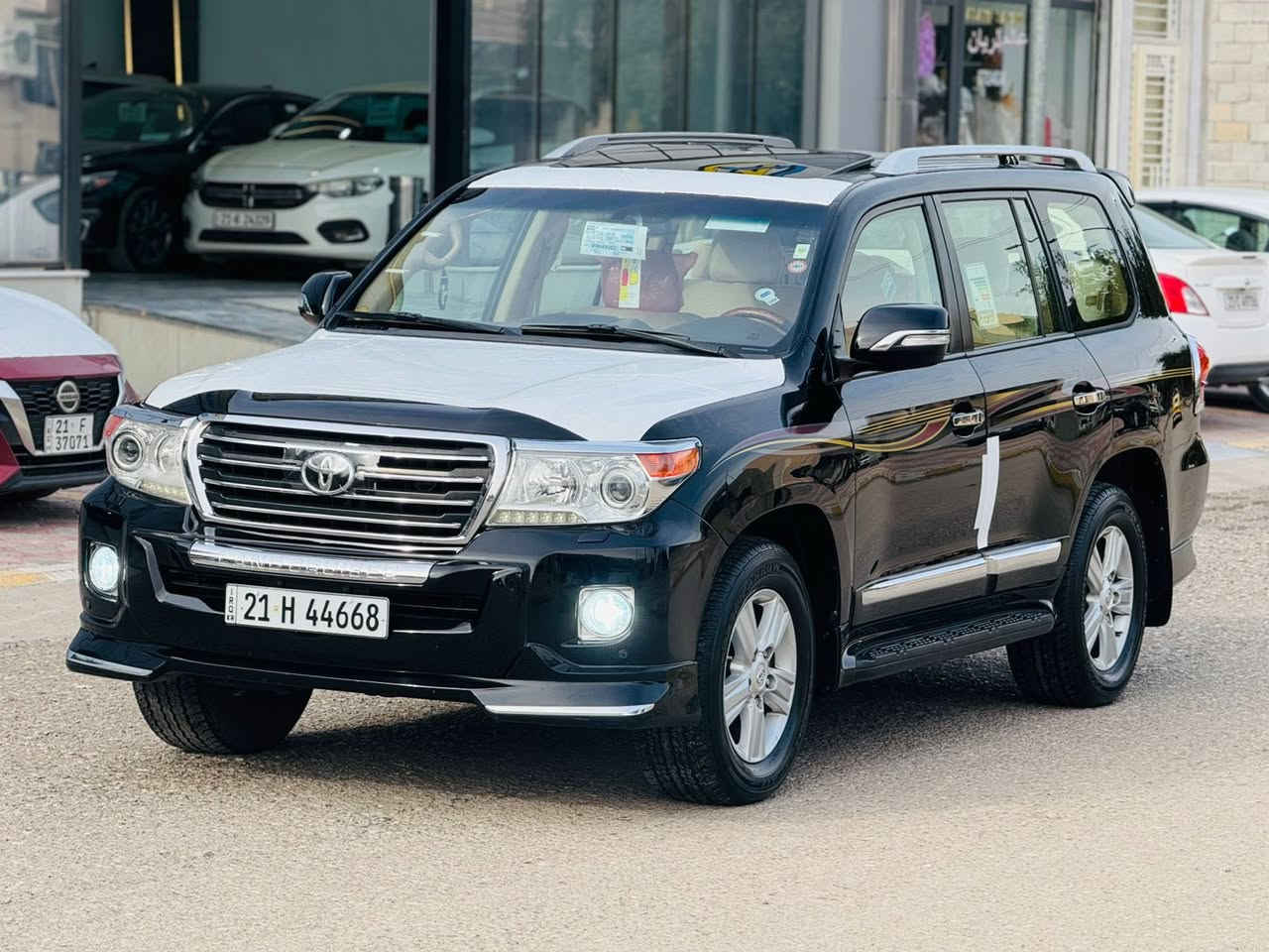 لاندكروز 
 2013
فول درجه اول شريكه جيهان
محرك 6سلندر V6
فتحه ~ بصمه ~شاشه ايپاد
 ~كشانت كهرباء 
8ارباكات 
بصمات فول 
ماشيه 154 الف 
لايتات كامل زنون ~ مرى شفط 
تشغيل بعد ~ تحكم ستيرن
كامره~حساس خلفي وامامى
تايرات جديد~ لايت متحرك 
سيارة گير ومحرك شرط سنوي لحد 2028
سنويه و رقم هزه و كله جديد 
سيارة جاهزة بدون اي مصرف
سيارة بااسمى تريد تحويل و وكاله شرط
سياره جديده وكفاله عامه فقط السقف جارد فقط باقي سياره بل كامل كفاله وبشرط الفحص 
مكان السياره ديالى خانقين 
السعر 318 
اي استفسار ***********
