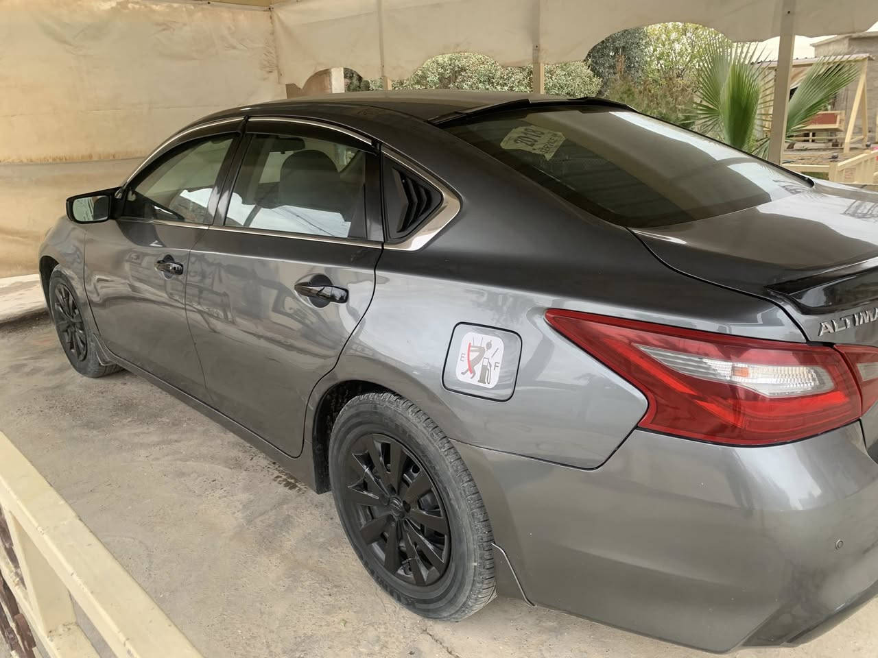 سلام عليكم
للبيع 

نيسان التيما 

2018 

مواصفات  SV

رادار امامي كله بلادي  بصمه تشغيل بصمه بواب  تشغيل عن بعد  

محرك وگير مكفول 

محرك 2500 4V

داخل اسود

سياره مابي نقص برغي

بصمه 

كشنات كهربائي

تحكم استيرن 🔥

او باقي مواصفات معروفه 

صدر امامي خلفي جديد 

سياره مابيه فقط حادث امريكا صور الحادث موجوده بالمنشور

عنوان ناحيه القياره 

 سعر.128 بيه مجال واي استفسار علي خاص وبيك خير وتدلل


**إذا كنت صاحب هذا الإعلان وتريد حذفه لأي سبب، رجاءا أرسل رسالة إلى الدعم الفني**