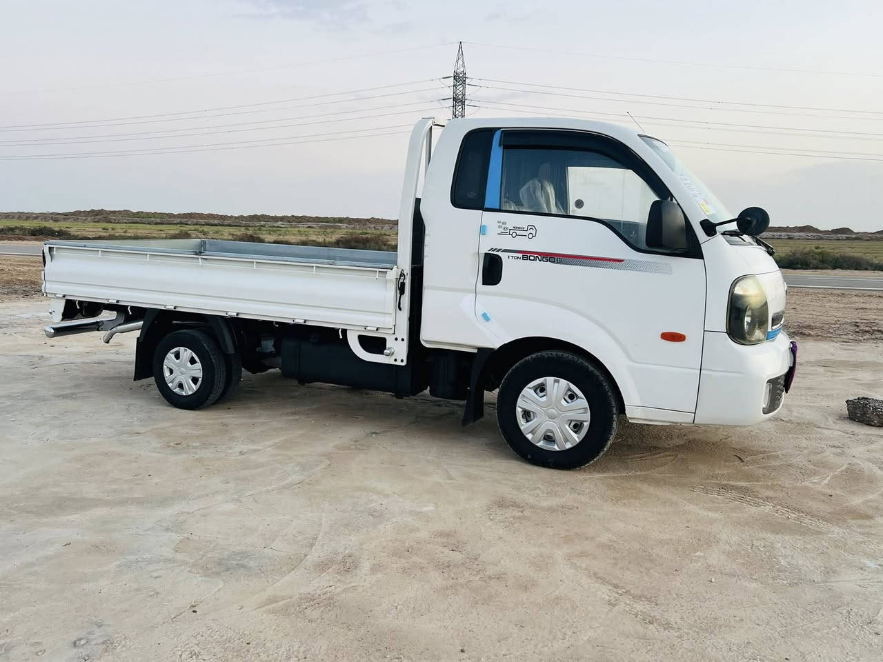 كيا تماتيك البيع دخول جديد مديل 18 بيه ارقام وسنويه ل29 مكفوله من ضربه وصبغ وكير مكينه على شرط سياره بجيس بعدهي تخم تاير كوريا تبريد تدفئه بدي معلف جاهزه ماتصرف عليه اي شي وكاله بسم المشتري ام صوره مكان سياره شطره السعر 65 وبيه مجال ‭0787 545 7670‬

‭0787 570 1894‬
