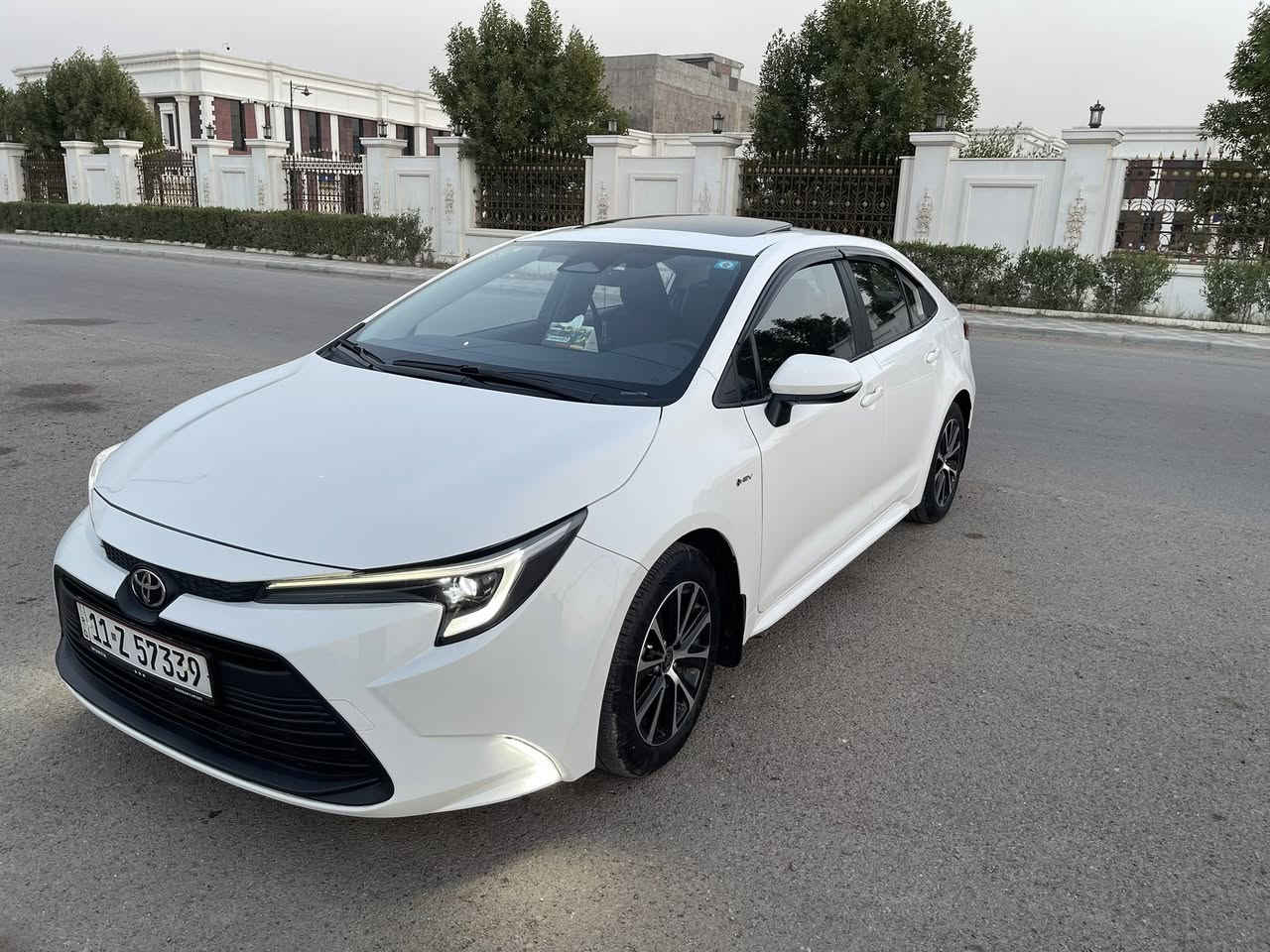 السلام عليكم البيع كورلا هايبرد صيني شكل امريكي
موديل2024
فول مواصفات عده الجلد
بسمي تحويل مباشر 
ماشيه7000
مكفوله كفاله عده تكحيلات بدعاميه الاماميه
السعر153ورقه وبيه مجال
***********
