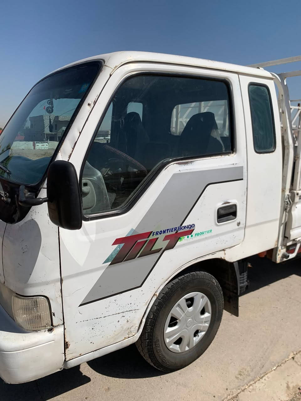السلام عليكم كيا فونتيره موديل 2000 رقم صلاح الدين بسمي رقم جديد مسطره السياره نضيف حيل صبغ ما بيها فقط تقليمات بعدها على وضع الشركة كهربايات تخم تايرات جديد صدر جديد محرك كير اكسن شاصي شرط شاصي شرط قطره صبغ ما بيها قماره ثابت للبيع سعر 65 بيها مجال بصيط رقم الهاتف *********** مكاني موصل قضاء الحمدانية رجاء المو شراي لا يخابر وا ينطي كلام (ملاحظة ابيع بدون محجل)
