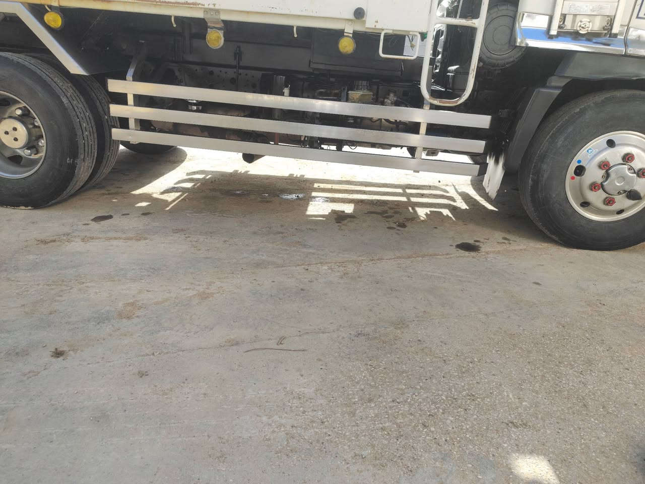 السلام عليكم
هينو شيطان قلاب
مديل منزل 95 مشروع وطني 
جاهززه سياره نضيفه احلا من الصور
السعر ***********
