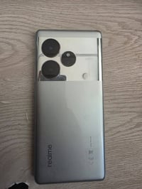 ريلمي GT 6 • ٢٥٦GB • بطارية ٥٥٠٠mAh