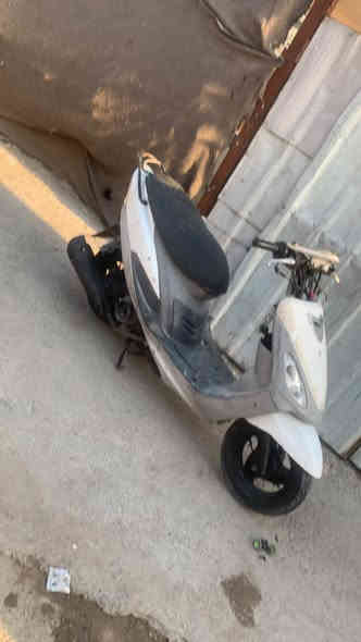 سلام عليكم عندي منغوليه للبيع. نقص بس اكلجات. وكهربيات. يرله دتريب 400وبيه مجال بل دوره شارع ستين ***********
