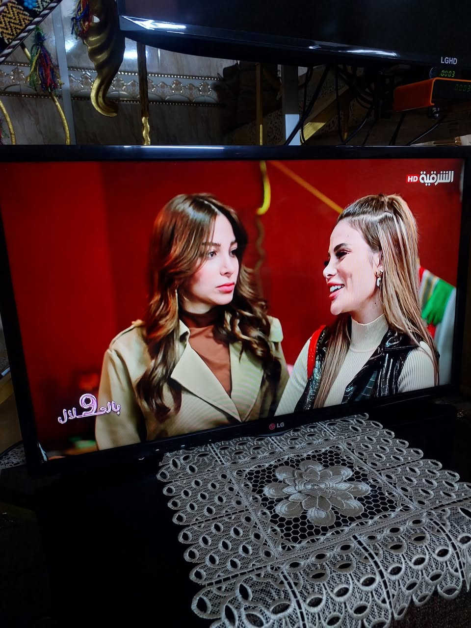 ابلازمه الجي كوري اصلي مبدل بيها بس لدات والدات اصليات شركه حجم ٣٢ حيل نضيفه ماني بلسريدات يم سيطرة الشعب القديمه التواصل خاص او على الرقم ***********
