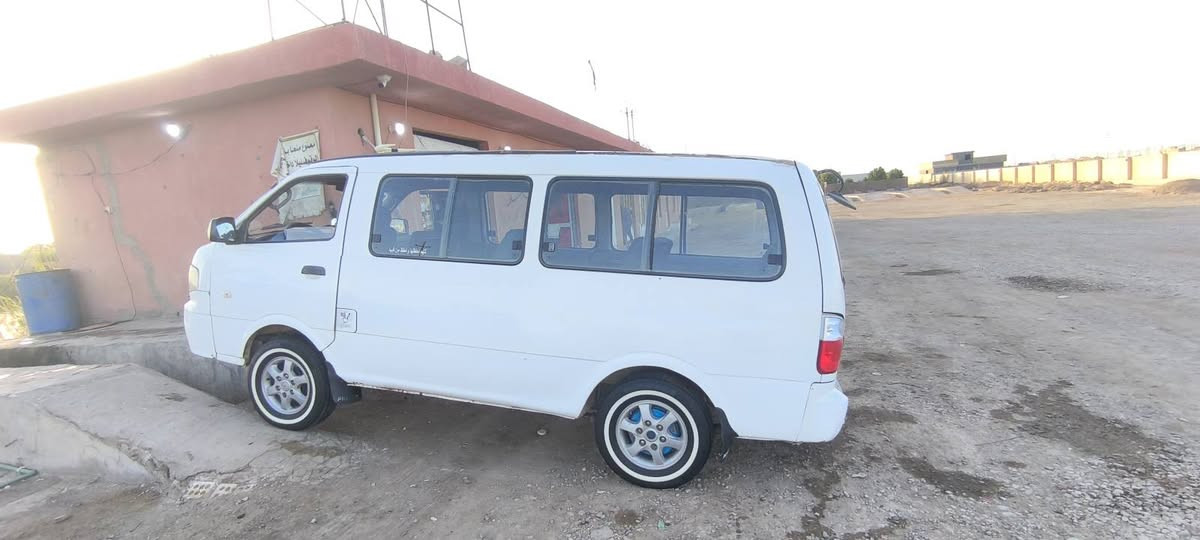 سلام عليكم بريجو منغولي 2005اصل رقم نجف نكليزي سنويه ل29ب110 وبيه مجال ***********
