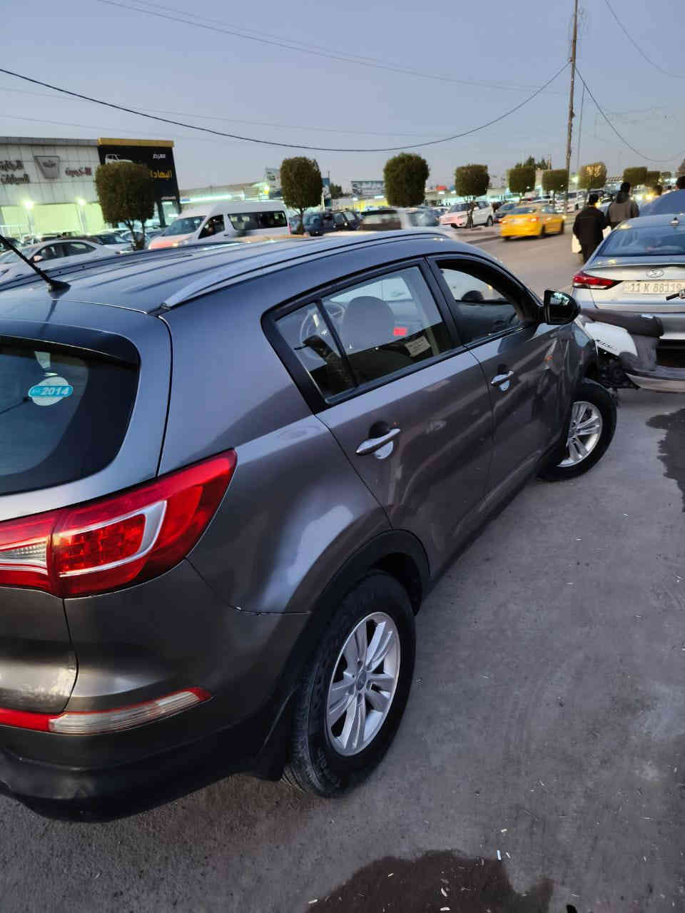 سلام عليكم كيا سبورتج موديل ٢٠١٤ خليجي محرك ٢الفين دوش تحكم استيرن قطعه واحده تبريد مابيه اي حادث بارد موظح بل صوره وباقي شوفه بعينك سعره ١٤٥ ورقه وبيه مجال اتصال ***********
