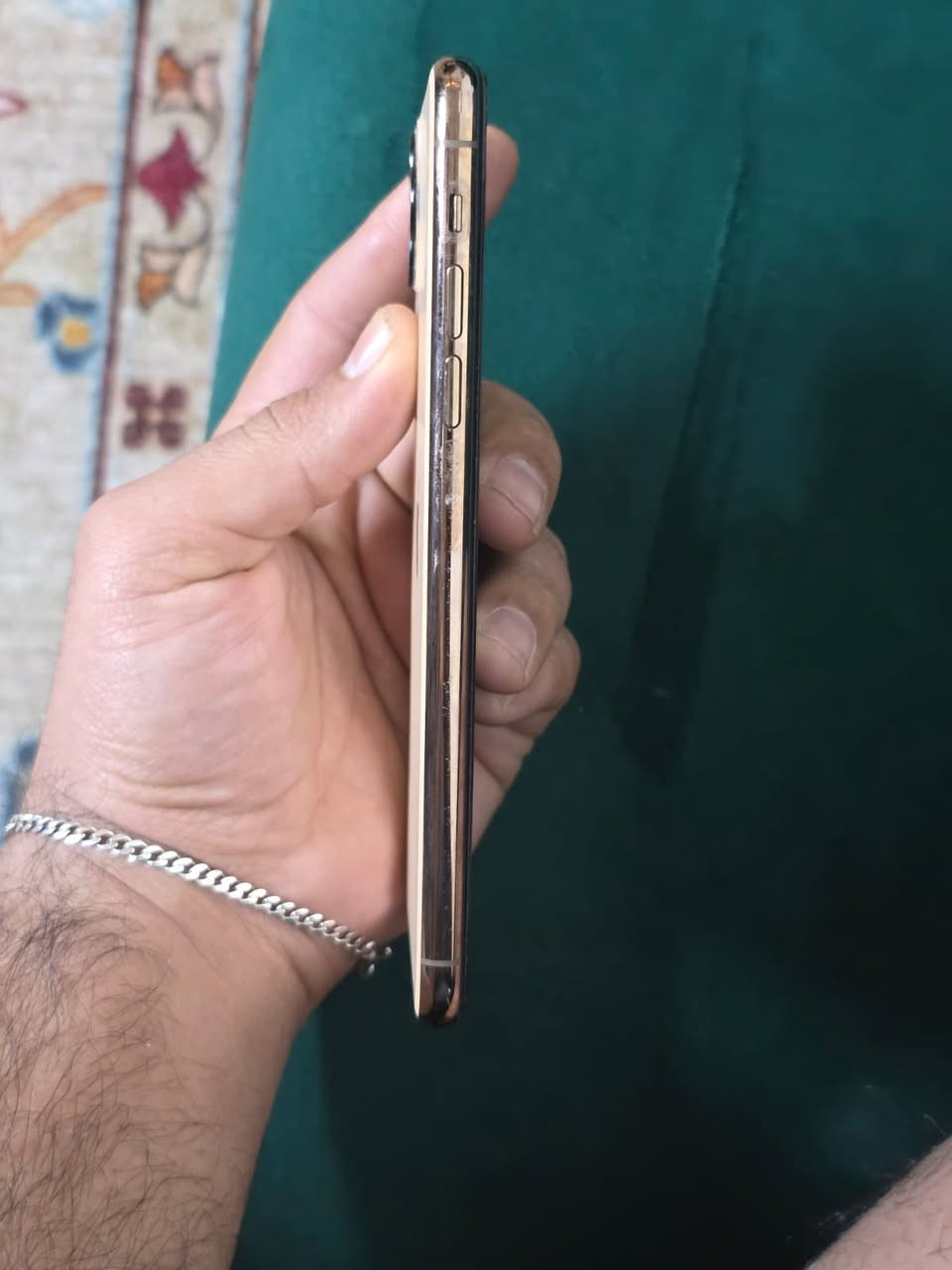 ايفون 11 برو ماكس بلادي
الـجـهـاز نظيف زلغ مابيه مكفول  

آلـــــون ؛  ذهبي

ذاكـــــره ؛ 256

نـظـافـــه؛  99

بـطـاريته؛ 73 

نـمــوذج؛  M ماستر 

السـعر المـطـلوب ؛ 375 الـف قـفـل 

مـكانـي بـغـداد  الكفاح


**إذا كنت صاحب هذا الإعلان وتريد حذفه لأي سبب، رجاءا أرسل رسالة إلى الدعم الفني**