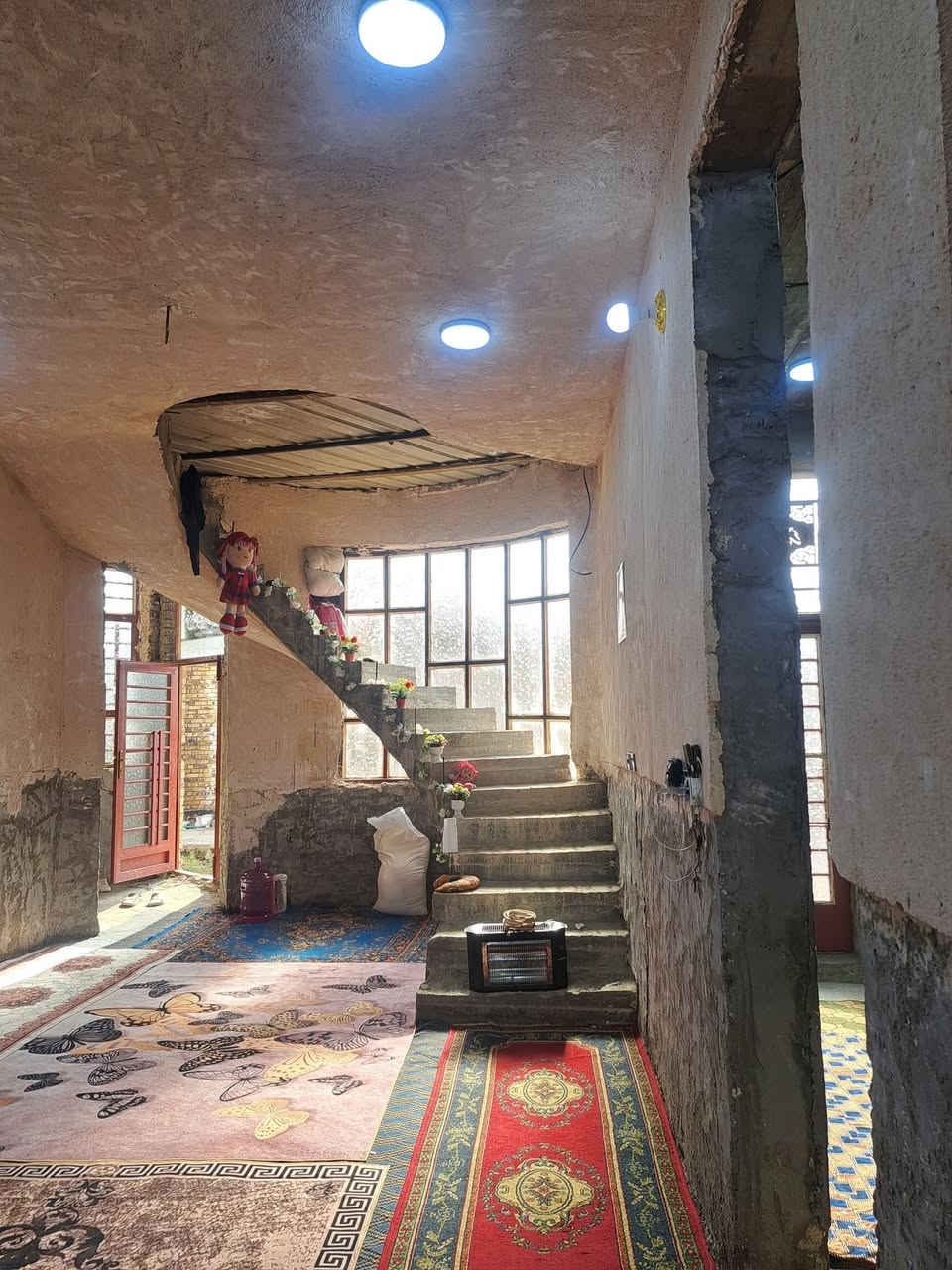 دار للبيع مساحه ٢٠٠متر خدمات كامله تطويريج بليبيج حي السلام طبو زراعي ***********
