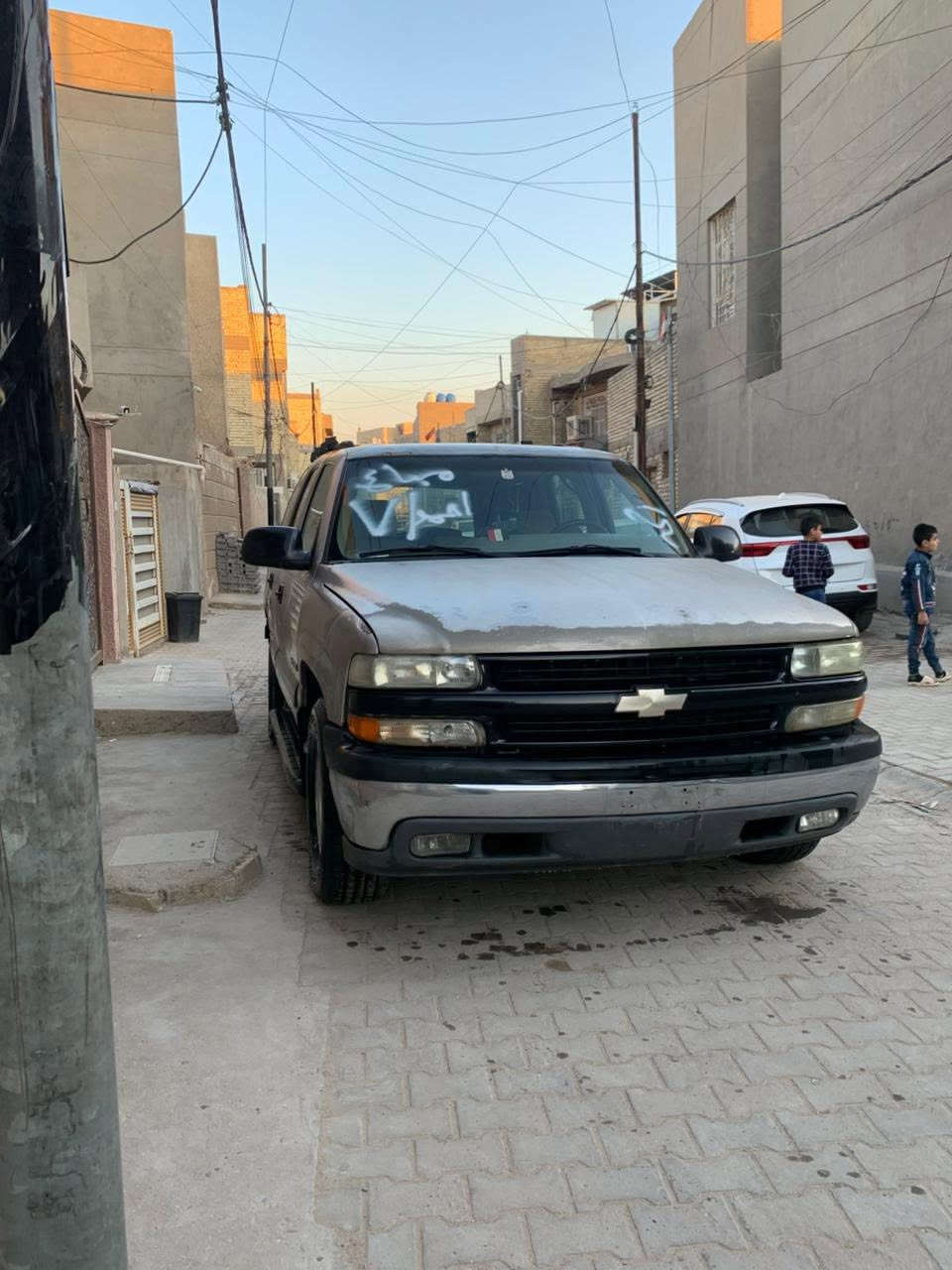سلام عليكم تاهو بتره 2003 مال مزاد وزاره داخليه للبيع فقط 
تخم تاير جديد 
كهربائيات كلهة شغالة 
كير ومكينة مكفولات 
السعر 68وبيهة مجال 
للاستفسار ***********
مكان سيارة بغداد البلديات 
#يوسف الساعدي
