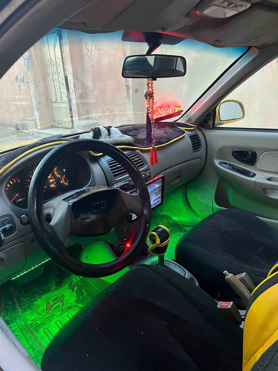 هونداي ڤيرنا موديل 2009 
محرك 14 بي نفخ
 كهربائيات كلها شغاله
صدر جديد باتري جديد
 طخم تايرات جديد 
 قفل مركزي 
هيئه وغرامات 0 📋
سياره باسمي
السعر 60 بي مجال 
***********
***********
