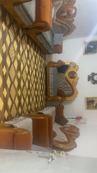 كنبة • صالون • للبيع