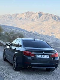 F10M52 بي امً خليجي  مكفول من الحادث والصبغ والتبديل  مكينه 6سلندر  سي...