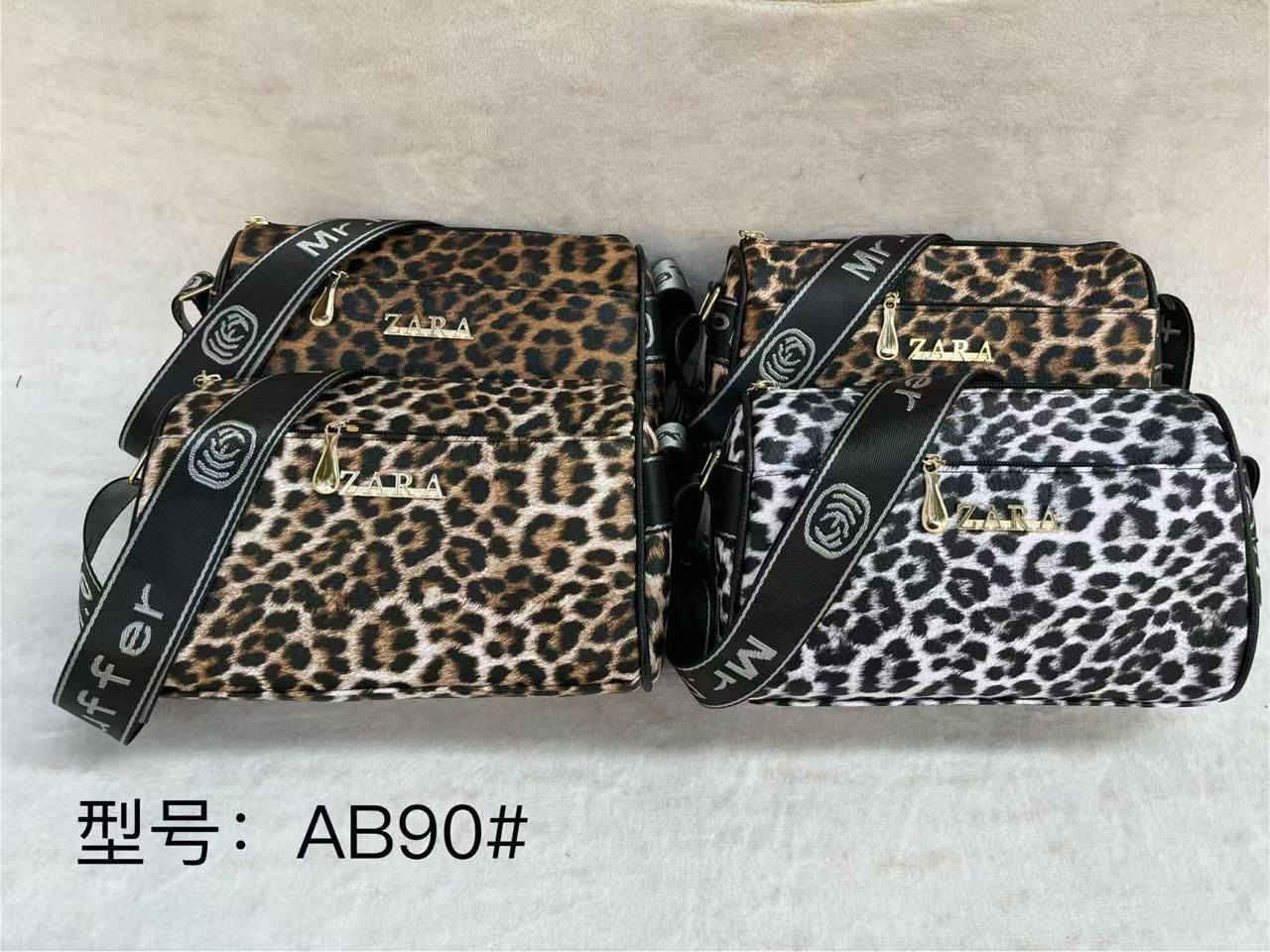 صور للموديلات الجديده توفرت داخل المحل 
التشكيلة الجديدة فول كوالتي عالي شغل ممتاز 
تصوير سريع 
انتضروا كل موديل راح ينزل علية فيديو أن شاء الله 
الابداع المبدعين في الذوق الراقي 
بغداد سبع البور شارع السوداني 
قرب علوة الريان 
قرب ماكس للموبايل 
مقابل جملة الامير 
للحجز والاستفسار ماسنجر أو واتساب ***********
زورونا ونورونا وأهلا وسهلا بجميع 🌹
