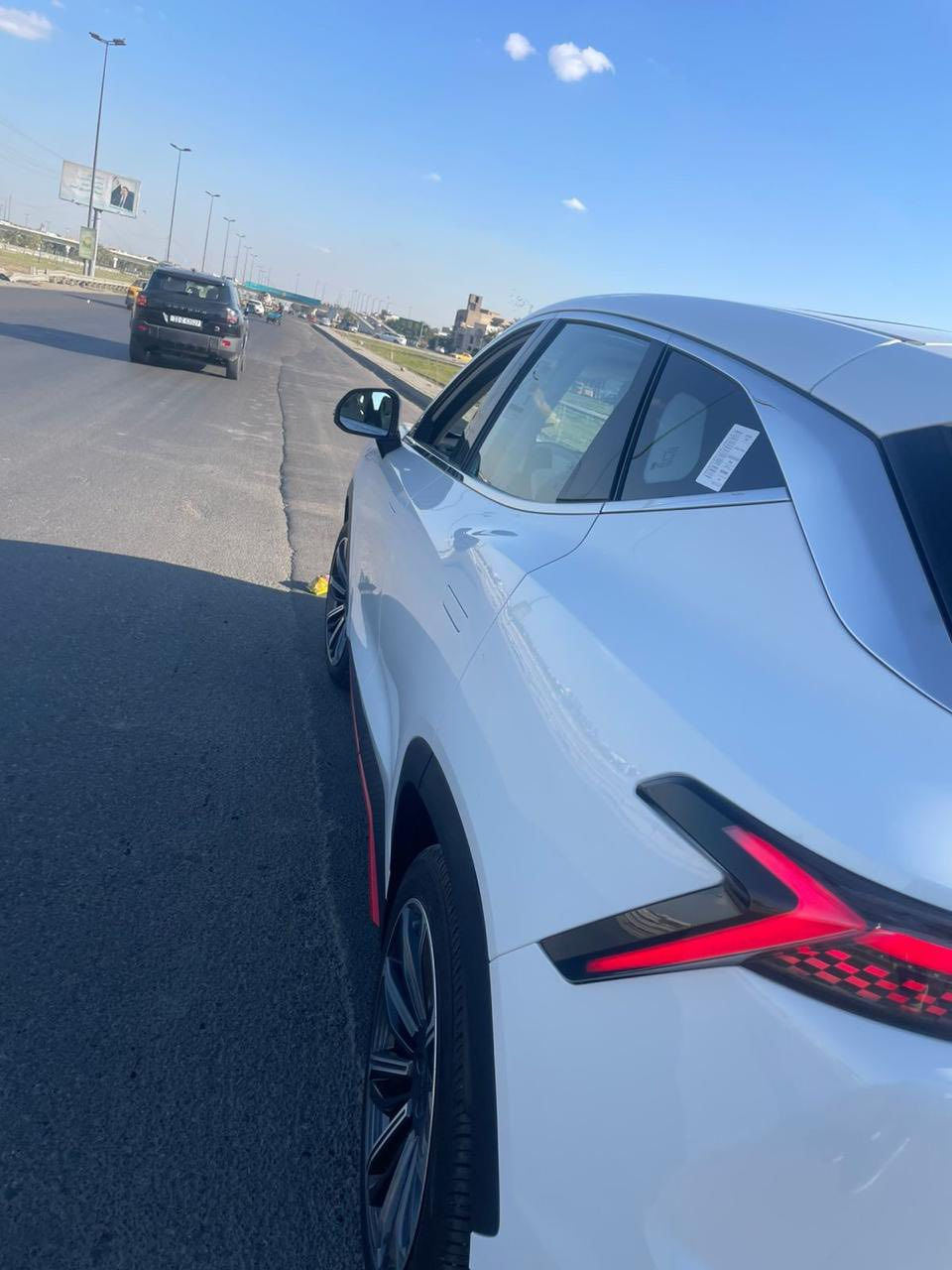 السلام عليكم
جيتور داشنك 2025 فول موصافات مكينة  المرغوب 1.600 

السيارة مكفولة 

ويل 20
فتحه بنوراما
ماشي 19 الف قابل للزياده 

السعر 26,600,000 

☎️للاستفسار☎️ 

***********
