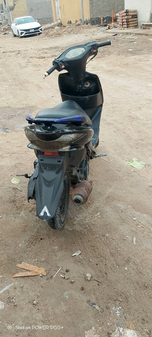 سلام عليكم دراجة ادرس صيني للبيع دراجة خير من الله مكان كوت سفحة الثانية سعر 225 وبيهة مجال متةاجد على الفيس مستعجل على بيعتهة


**إذا كنت صاحب هذا الإعلان وتريد حذفه لأي سبب، رجاءا أرسل رسالة إلى الدعم الفني**