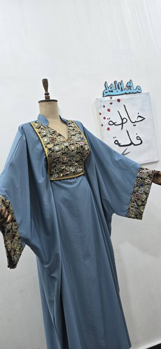 متوفر بيع مباشر 
سعر ٢٣ متوفر هاللون ورصاصي 🫰
قماش باربي  قياس فري💙


**إذا كنت صاحب هذا الإعلان وتريد حذفه لأي سبب، رجاءا أرسل رسالة إلى الدعم الفني**