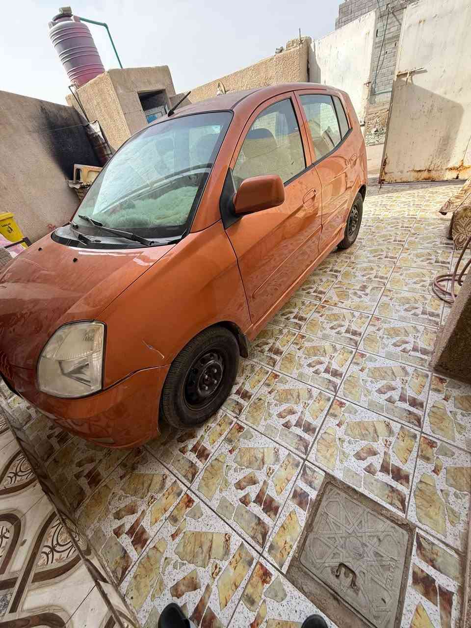 كيه بيكانتو  2007 للبيع رقم دولي تحويل ثاني يوم
(صبغ عام)
(محرك كورلا محوره) جديده توه شاده 
( ما بيها اي ضربات بس شخوط بسيطة)
(الحداديه سليمه)
يعني السيارة نظيفة تعتبر بس المحرك مو مالتها ومصبوغه صبغ عام تجميلي 
السعر: 58
الرقم ***********
الموقع : البصره ابي الخصيب العوجه
