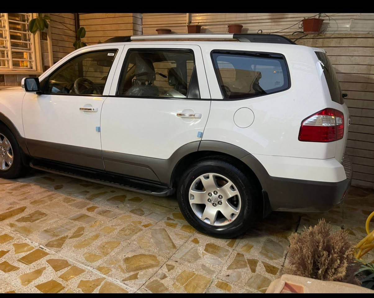 كيا مهافي ابيض وارد خليجي بدون صبغ 2013 تبديل جاملغ امامي فقط.اصلي شركة نفس الون بدون صبغ الباقي مكفوله كفاله عامه. 
 ماشيه ٨٥ الف حقيقي كلها وضع شركه رقمً نينوى وباسم صاحبها الشرعي موصفاتها فول ١ على ١ اعلى موصفات بل مهافي.
اني مكلف بل نشر.  مكان السياره الموصل
للتواصل
الاتصال ***********
