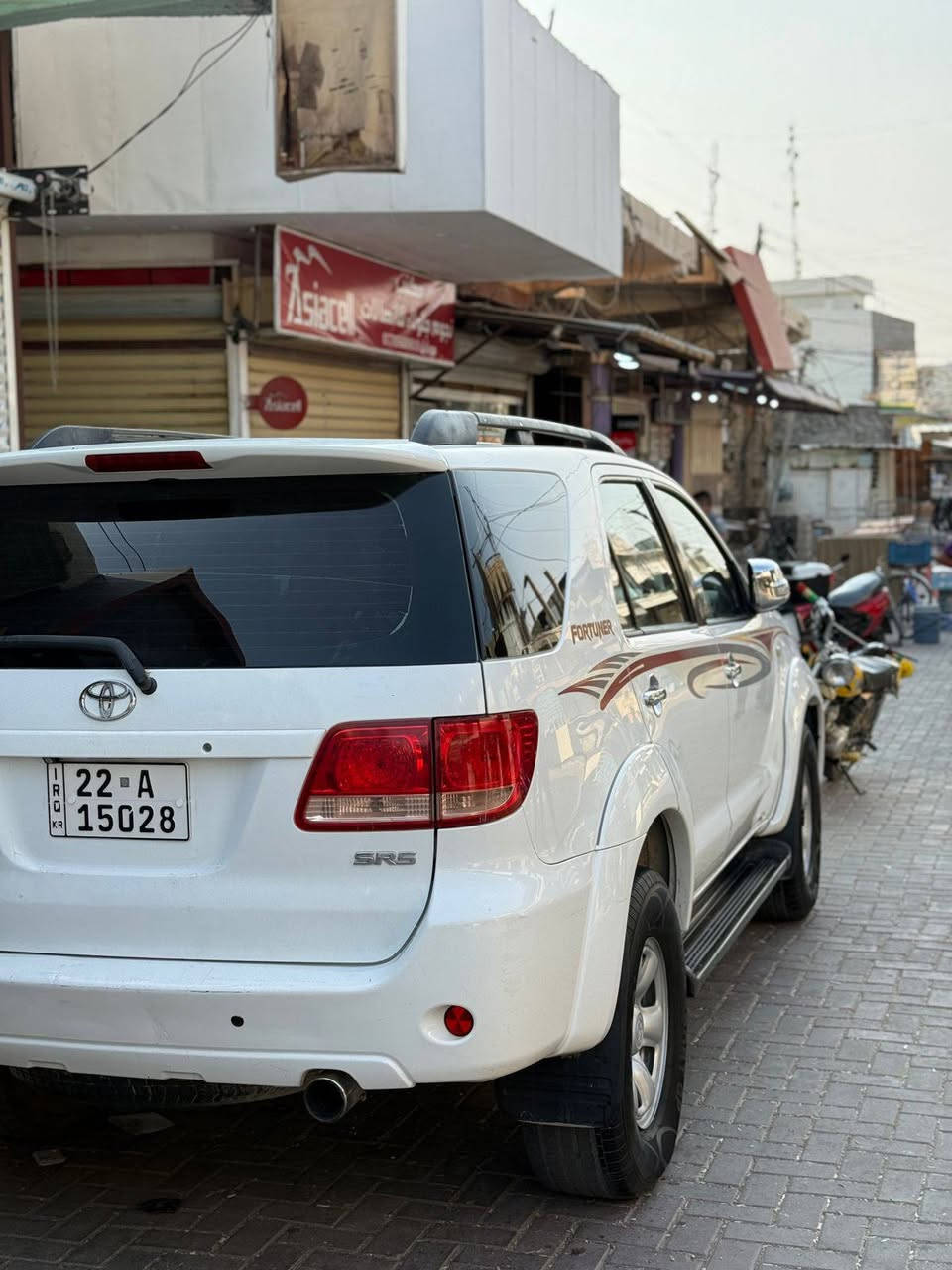 سلام عليكم فرتجنر البيع سياره نضيفه فول مابي اي نقص سياره مكفوله من كلشي سعر 165رقم ***********
