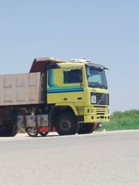للبيع فالفو اف12 موديل 91 حجم22 السعر والتفاصيل عله الرقم 07714961357