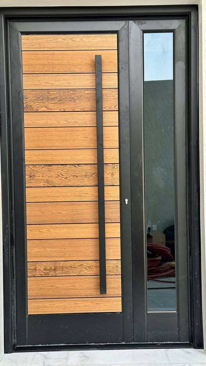 عرض خاص سعر الباب 210 فصالات حديد الثقيل مع التركيب والنقل *********** وتساب
