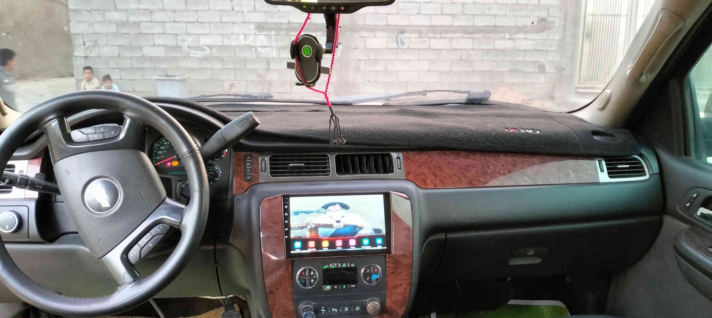 تاهو مديل 2009
كفالة كير محرك كصة عشاير

السيارة جاهزه ممن كلشي 

مابيها لانقص والاعطل 

تبريد تدفئة

دخول سياحي 

السعر 90 وبيها مجال

***********
