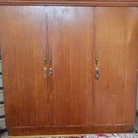 للبيع • خزائن • بوفيه