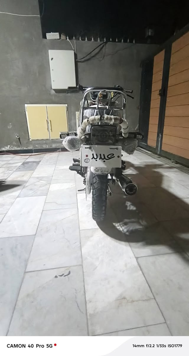 السلام عليكم🙋‍♂️
سولنك تايكر  مديل 2024 الاصلي باب الاول مو التجاري
الدراجة كفالة عامة لانضوح لاصوت لاتبخير من مكينة
 فقط بيها طعجة بل صفحة مال التانكي حك 4 اصابع فقط
كهربائياتها كلها شغالة عالي ناصي اشاير سكن 
صالنصة جعرة بلادية
الدراجة مداريها الله يشهد من بيت للمدرسة ممشتغلة دلفري ابد
شادلها درع شادلها هورنات يوكن شادلها نشرات من اكلك كفالة يعني شوفت عينك
اوراقها كاملة مكملة
🥇سعرها 700 وبيها مجال للطيبين

📌مكاني بغداد الدورة  

متواجد بل فيس بكل وقت

هاذة رقمي واتساب فقط👇
‏‪***********‬‏
