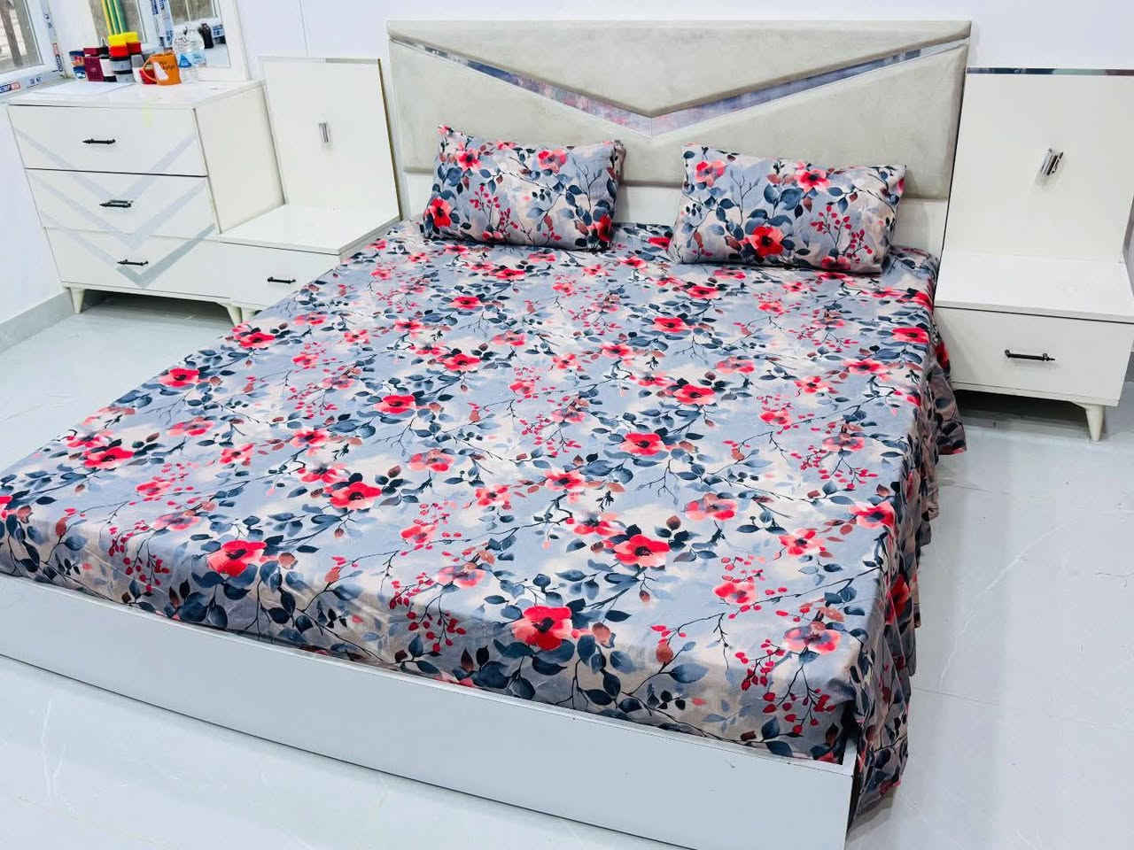 فرشات نفرين صيفي بارد 
قطــ3ــع 
فرشة عدله بـ9 آلاف 
فرشتين بـ18 

سعر الفرشه كبس 10 آلاف 
فرشتين 19 الف 

قماش درجة اولـى


**إذا كنت صاحب هذا الإعلان وتريد حذفه لأي سبب، رجاءا أرسل رسالة إلى الدعم الفني**