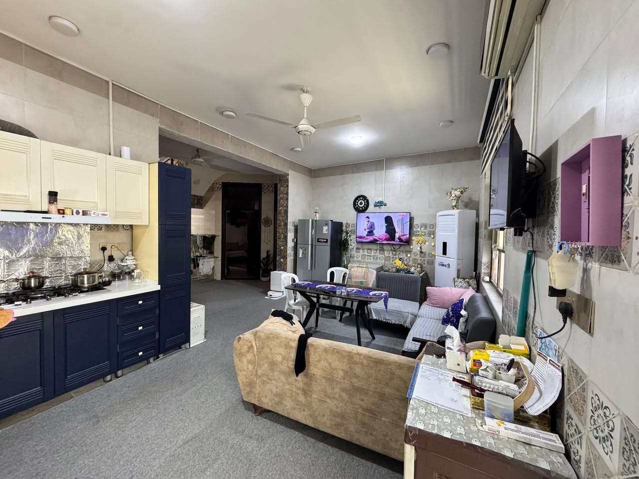 #بصمة عهد للعقار المناسب فقط .
♣️بيت للبيع 

♣️مساحه 220م {طابقين }مع كافة الخدمات

♣️طابو زراعي سند 25♠️

♣️عنوان حله زوير الغربي تقسيم حسين رضى شارع الغسل 

للستفسار اكثر الاتصال ع الارقام تالي ***********او ***********
