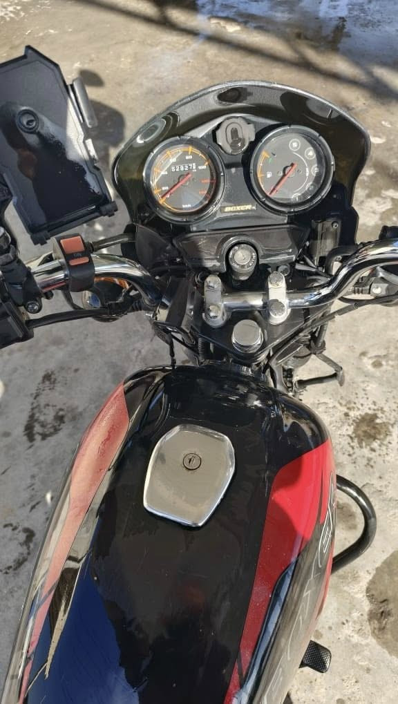 السلام عليكم 
بوكسر 2023 ماشية 52 الف اوراق كاملة 
الدراجه خير من الله نقصها فقط سلف 
السعر مليون و700


**إذا كنت صاحب هذا الإعلان وتريد حذفه لأي سبب، رجاءا أرسل رسالة إلى الدعم الفني**