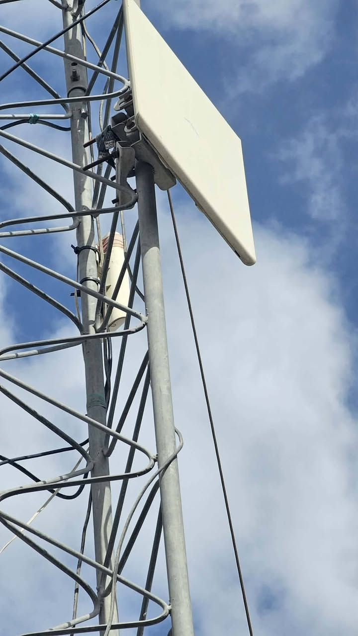 نانو بور بيم ٢ 
سكترات ٢ 
روكت ٤
دش30 ١
دش32 ١
ميموسه ٢
هب ٤٠١١
نانو ستيشن  ٦ قطع كلهن شغلات وعلفحص   قيمهن شلع ودزلي خاص وسعرك اذا عجبني توكل بلله توصيل كافة محافضات العراق ***********
