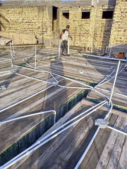 من اعمالي في الديوانية نشر سقف بوري ومنظومه الستلايت والانترنيت  ومستعدين لكافه لأعمال الكهربائيه بوري سيمنز  فقط اخوكم الكهربائي سيف العايدي ***********
