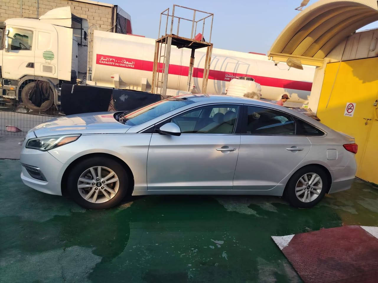 السلام عليكم سوناتا مديل 2015 أمريكي بيه بنيد صبغ فقط  نص مواصفات رقم ذي قار  ماشية 106 مكان السيارة ناصرية مركز السعر 122 للإستفسار ***********
