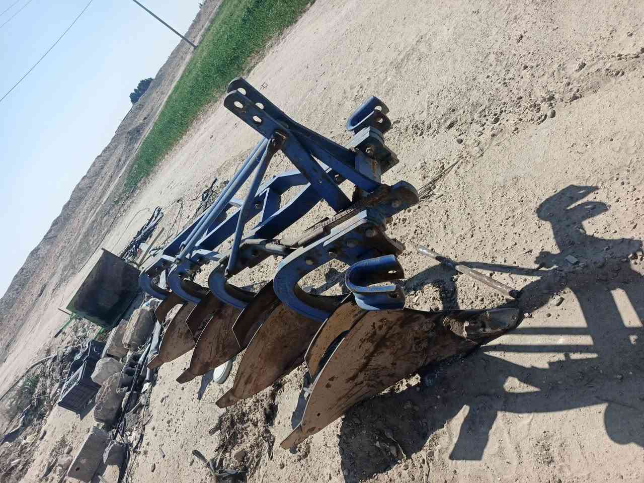 سلام عليكم فدان للبيع 12البير تركي
موضح بصوره الفطر مكانه نجف***********
