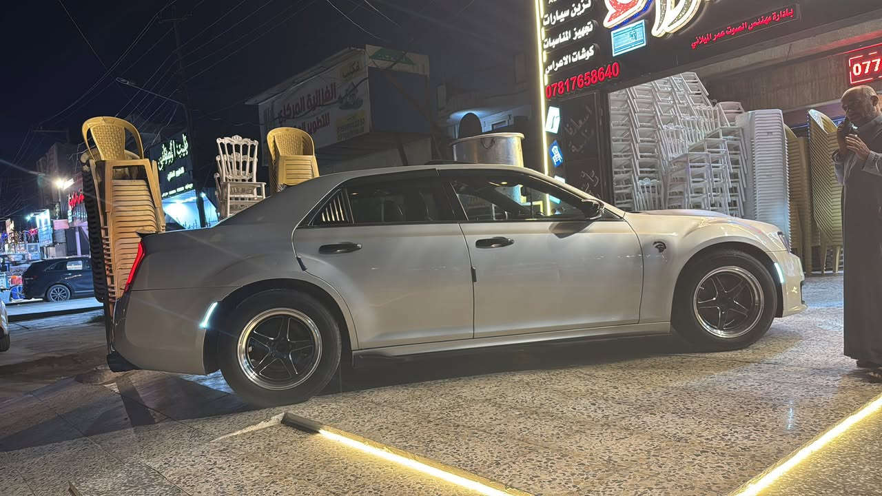 للبيع 2012 s كلين فول مواصفات
لا ضربه ولا صبغ 3600
شفتات سرعه برده كهرباء رادارات جانبيه وباقي المواصفات 
السياره محدثه وغراضها البلاديات موجوده 
ماشيه فقط ١٦٠ حقيقي السعر ١٨٠ 
***********
