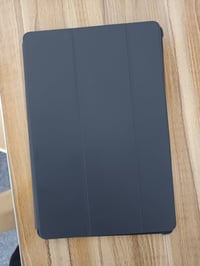 ذاكرة ١٢٨ • بطارية ٨٣٠٠ • معالج ٦٨٠