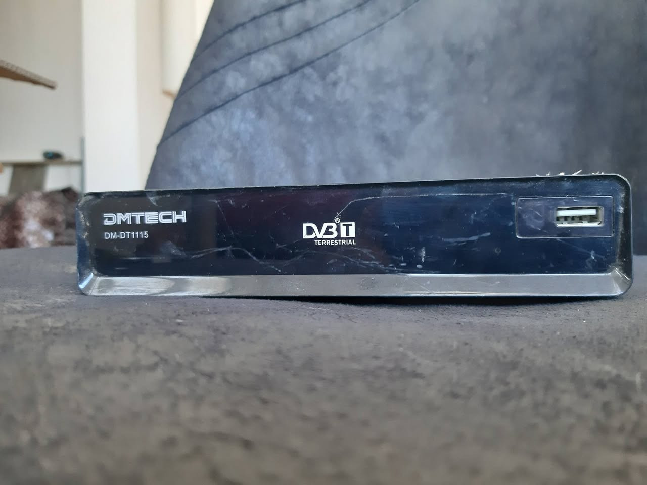 السلام عليكم 
اربع اريالات بث ارضي للبيع 
وستلايت بث ارضي 
كلهم بخمسه 
يعني القطعه بالف دينار 
المكان بغداد الشعله 
يوجد توصيل


**إذا كنت صاحب هذا الإعلان وتريد حذفه لأي سبب، رجاءا أرسل رسالة إلى الدعم الفني**