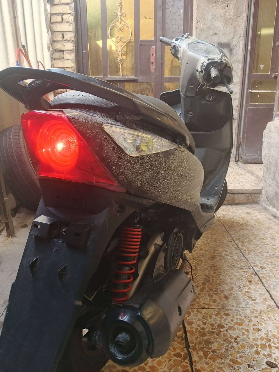 للبيع ثعلب 140دراجه نضيفه محركه مكفول بس بيه الستيرن شوي بي عواج شي قليل ممبين مكاني شعب رقمي ***********
