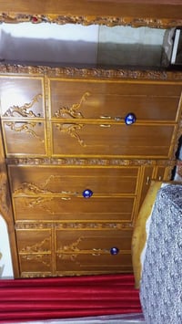 غرفه زان مصريي مستعملهه قليلل نضافه فولل 07706285846