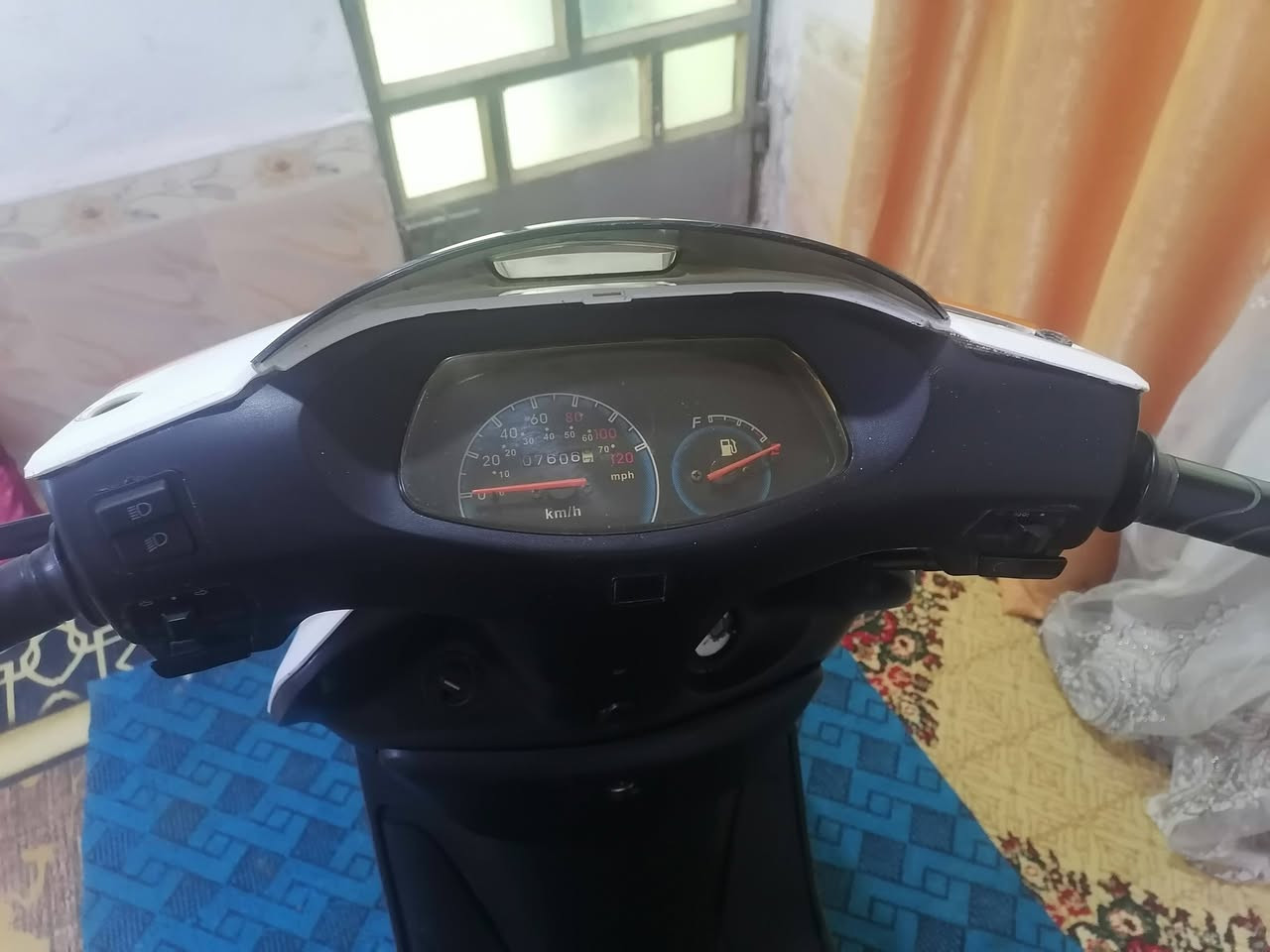 دراجه سبيسي كوري
ما مفتوح شرط الفحص
السعر 400 وبيهه مجال
شوف بعينك النظافه 100٪


**إذا كنت صاحب هذا الإعلان وتريد حذفه لأي سبب، رجاءا أرسل رسالة إلى الدعم الفني**