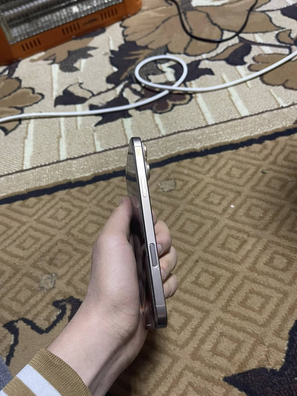 السلام عليكم
آيفون 16برو ماكس
بطاريه 100
مشحون 100
ذاكره 256
لون ذهبي
كامل ملحقات
السعر مليون 500الف
***********
