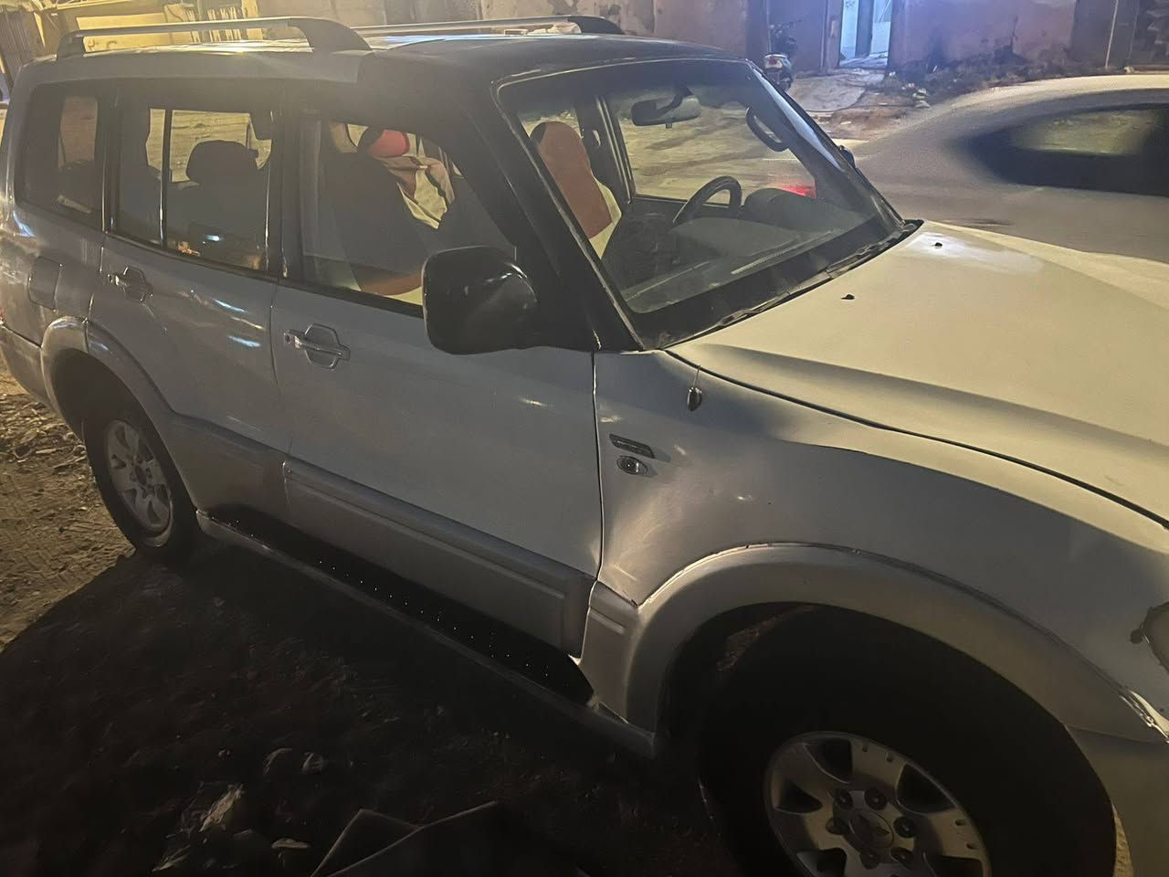 السلام عليكم باجيرو حبتور موديل 2007 محرك 3000 گير محرك جدد تخم تاير حداديه كلهة جديدة بيع او مراوس حسب لقناعة السعر 45 مانندل راعيهه ابيعهه الك ادوات
رقم الهاتف: ***********
 العنوان البصرة
