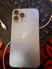 13promax 256GB بطارية 94 الجهاز مكفول من كلشي حتى من الشخط تاخذة من ال...