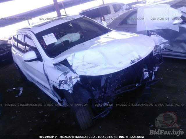 جيب كراند 2018 فول مواصفات ابيض  رقم بغداد راعيها بالبصرة هزة جديده تحويل مباشر 
 • المحرك:  3600  6سلندر
حجم الويل: ويل كب حجم 20 مع طقم تايرات بحالة ممتازة
• قمارة بنوراما
• كامرة خلفية دوارة اصل
• حساسات خلفية اصل
• حساسات امامية اصل
ا رادار امامي
حساسات ورادارات الاجتياز الجانبية (نقاط عمياء) بالمرايا الجانبية 
اوتو بارك 
مانع اصتدام للخلف ✋️ توقف ذاتي 
لايتات زنون عالي وناصي مع حاجب LED مع كشافات دعامية
• بصمات عدد 2 للابواب مع بصمة جنطة وبصمة تشغيل وتشغيل عن
بعد عدد البصمات 2

• غرفة السيارة: كشنات السيارة جلد اسود اصل
• تحكم فول كهرباء لكرسي السائق والراكب
١ شاشة الدشبول كبيرة (ايباد) للتحكم بايعازات السيارة
١ بنيد رياضي 2فتحات
• تبريد قطعتين امامي وخلفي
• تدفئة وتبريد لكراسي المقدمة 
تدفئة للخلفي 
• كشن ذاكرة (خزن ميموري) لكرسي السائق
• اشاير بلمرايا الجانبية
• نظام سبورت
جنطة كهرباء شفط
ا ستيرن كهرباء
• دمام بلجنطة
• تشغيل عن بعد صوت
استيرن جهتين بلوتوث وحاكية وكروس سرعة وتحكم صوت نظام ABS
سعر 225 
رقم *********** البصرة, العراق
