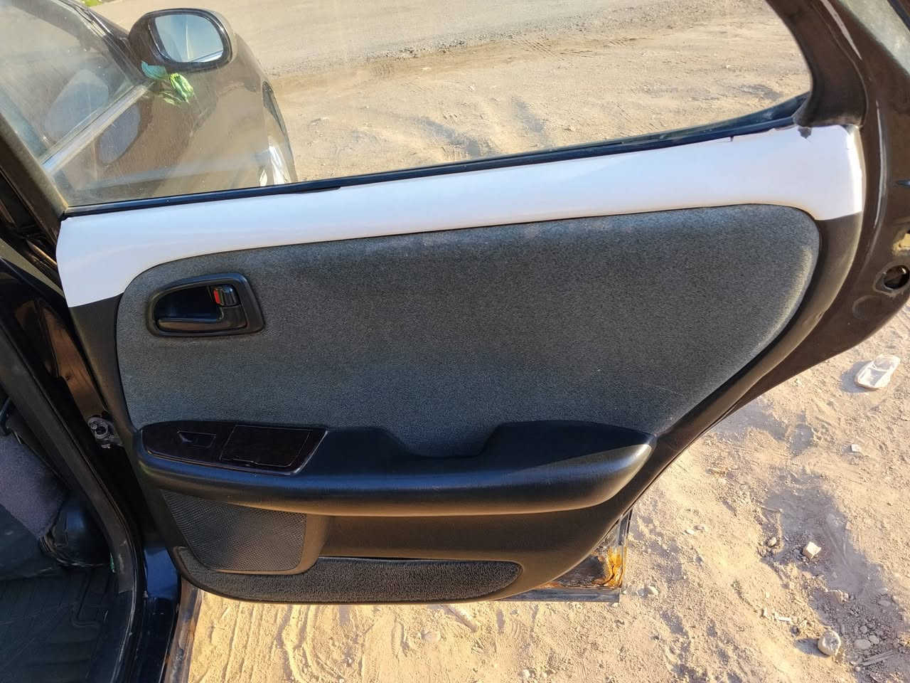 السلام عليكم كرستا نفخ للبيع رقم واسط سنوية للشهر التاسع حداديه جديده كهربائيات كلها شغاله سنتر لوك ريمونت حتى الجنطه مكينه 2500 نضيفه بس الگير النمرة الاخيرة تاخر السيارة مكفولة گص و نقل و ضربه قويه مكاني شطرة السعر 45 و بيها مجال ( *********** )
