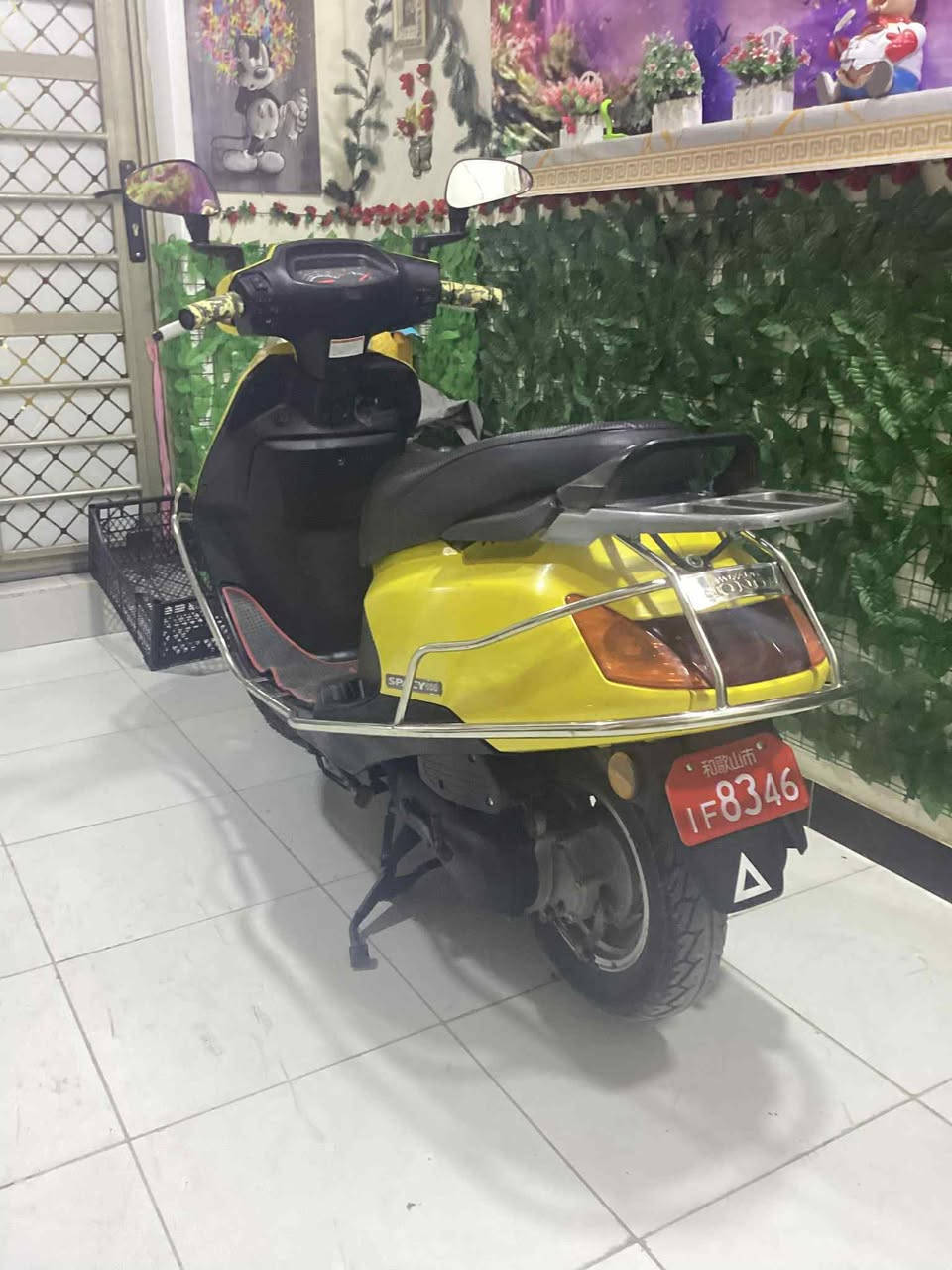 السلام عليكم دراجه سبيسي ماليزي نصافتها فول دراجه جديده محركها ناعم مديل 2022سعره 600 وبيه مجال مكاني كوت الاستفسار عل رقم أو خاص ***********
