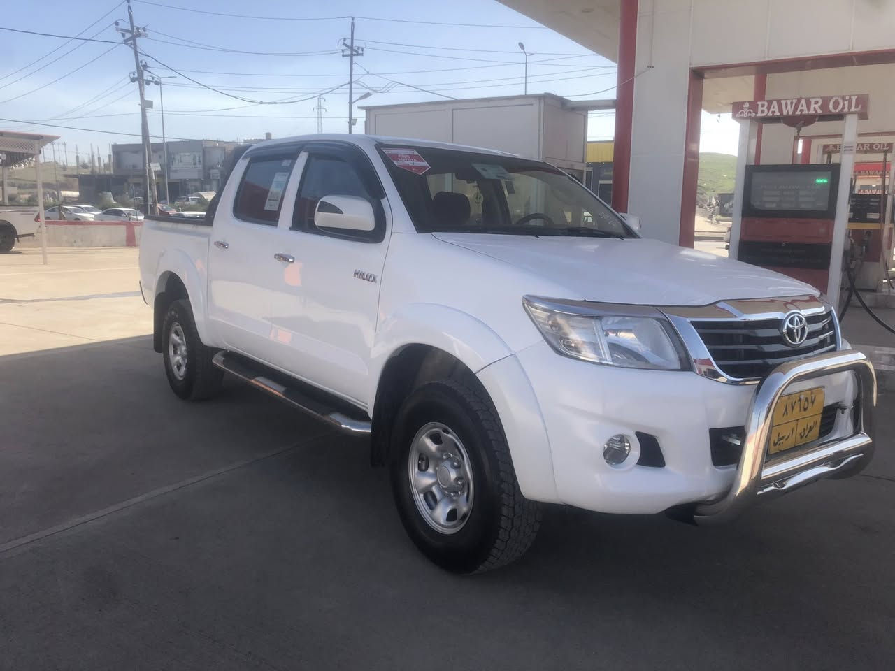 مرزية ٢٠١٠ غاز و بنزين گير توماتيك رةش پوش دةپارجة لةسةر ساغي هيجي نييةبي ژوري بي داخلي  مةكينةو گير جديد بةشةرت تبريد سارد و گةرم بةشةرت ١٠$وةرةقة غرامةي لةسةرة سعري ١٥٥$ وةرةقة *********** شوين هةولير
