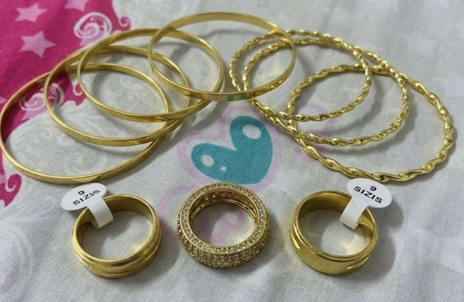 اكسسوارات برازيلي بسعر مناسب توصيل داخل سامراء الف 😊


**إذا كنت صاحب هذا الإعلان وتريد حذفه لأي سبب، رجاءا أرسل رسالة إلى الدعم الفني**